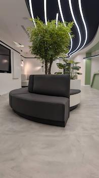 کلینیک زیبایی دکتر مقدم